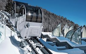 Tschuggen Grand Hotel - The Leading Hotels Of The World
